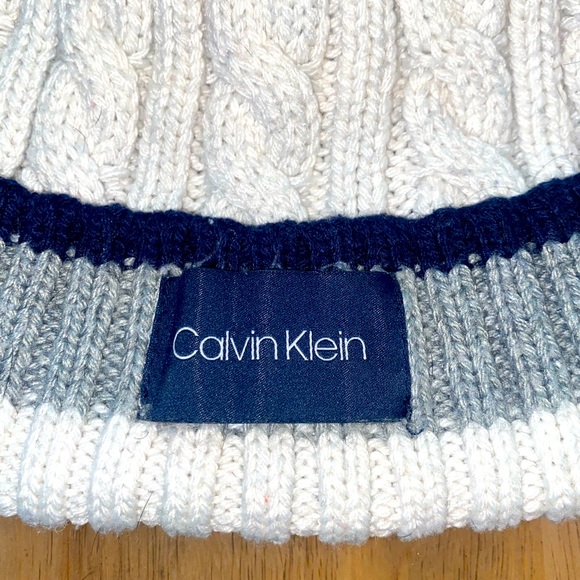 Calvin Klein Hat - Picture 4 of 4